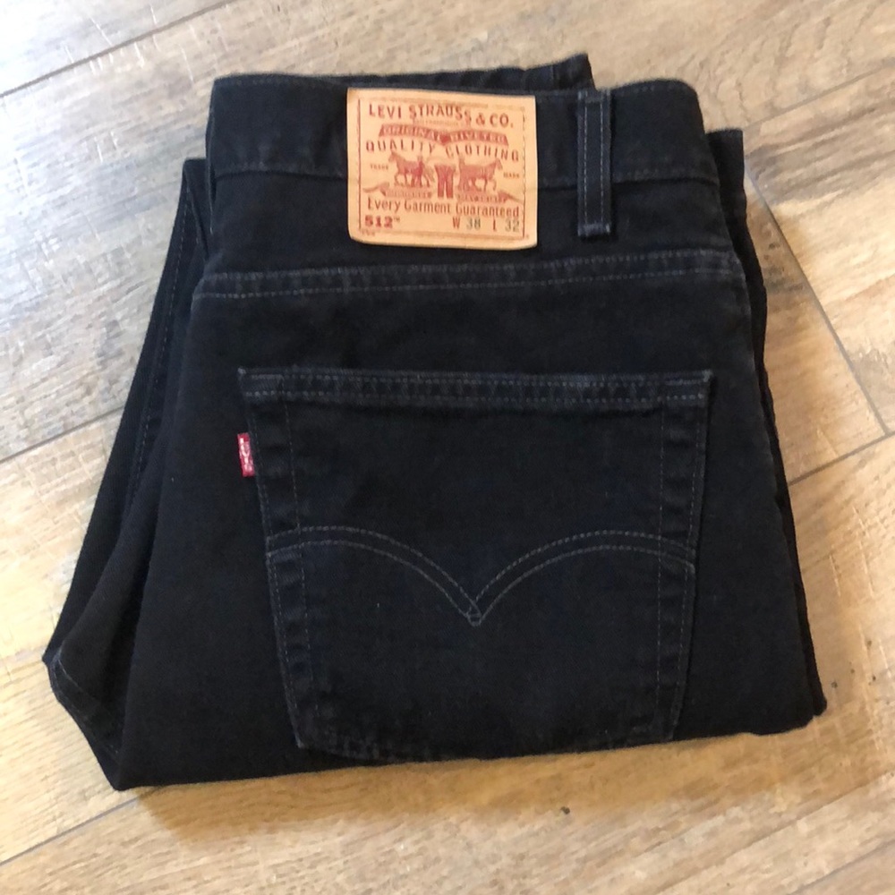 NWOT Black denim Levi Strauss 38 x 32 jeans